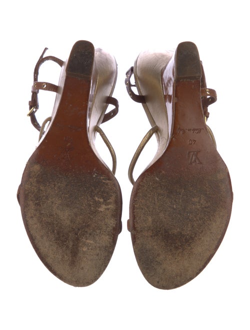 Louis Vuitton Leather T-Strap Sandals