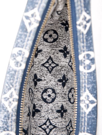 Louis Vuitton LV Monogram Loop