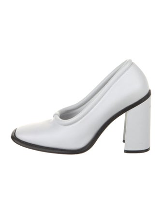 Louis Vuitton Leather Pumps