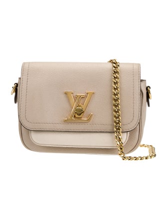 Louis Vuitton Leather LockMe Tender