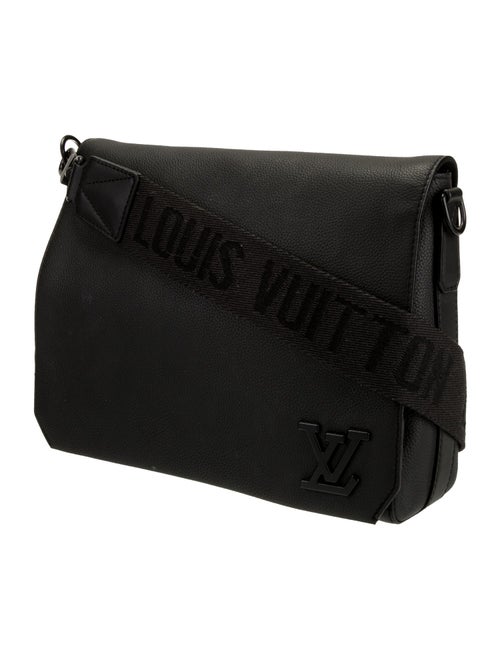 Louis Vuitton LV Monogram Aerogram Takeoff Messenger