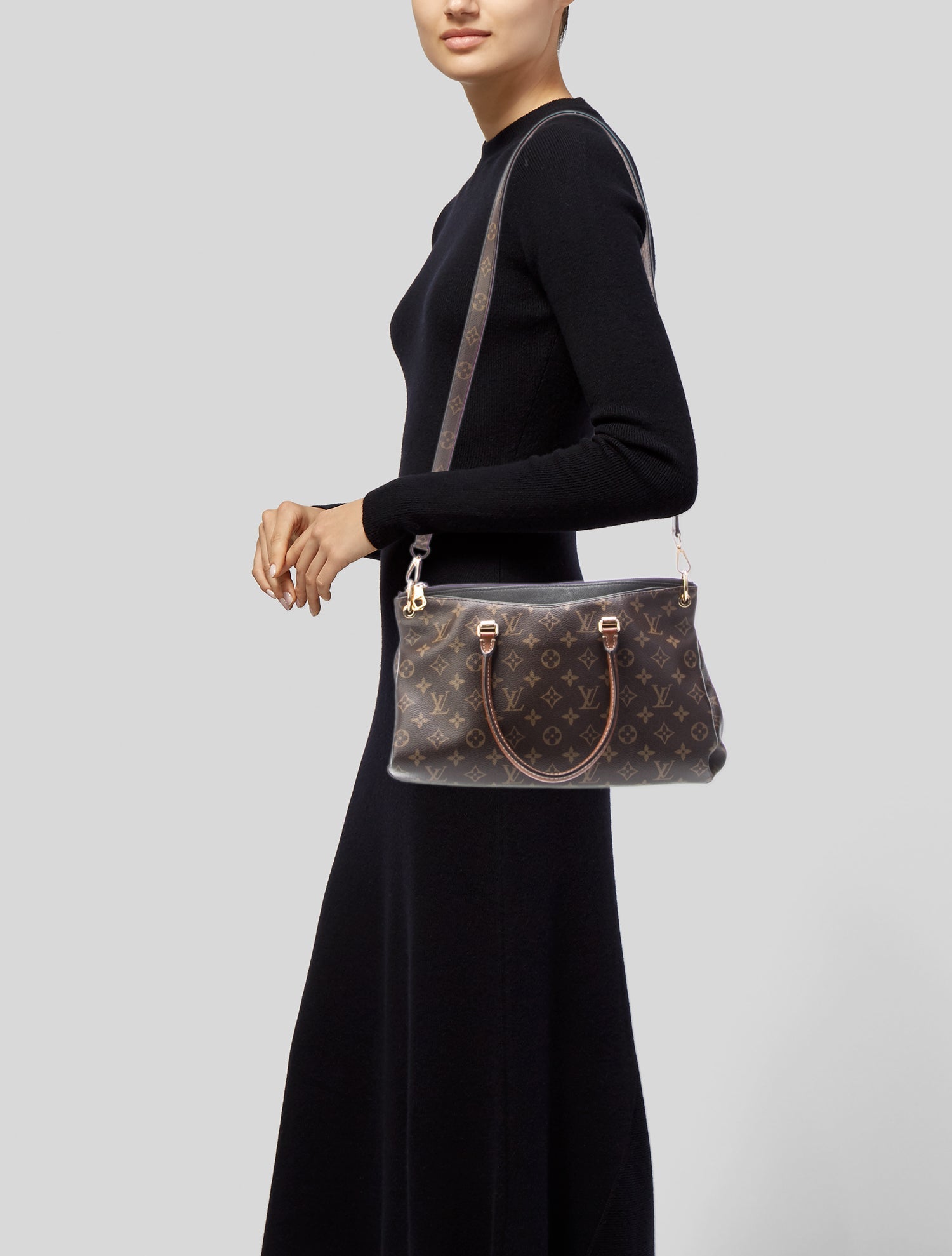 Louis Vuitton LV Monogram Pallas MM