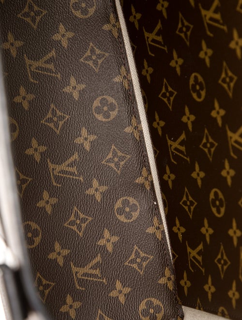Louis Vuitton LV Monogram weekend
