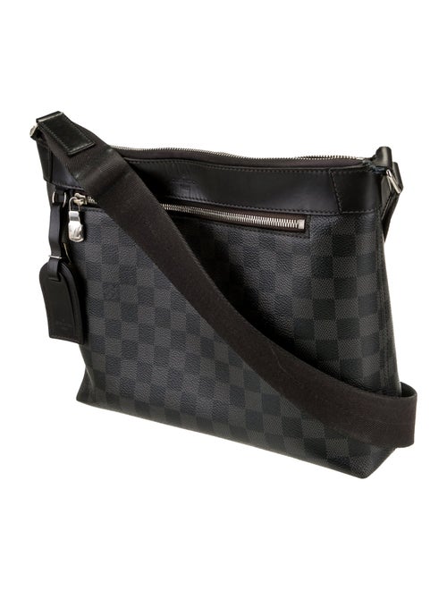 Louis Vuitton Damier Graphite Messenger Bag PM