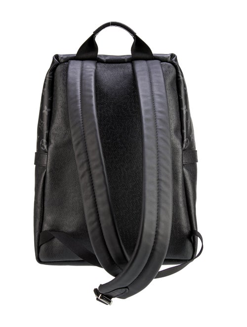 Louis Vuitton Monogram Eclipse Discovery PM