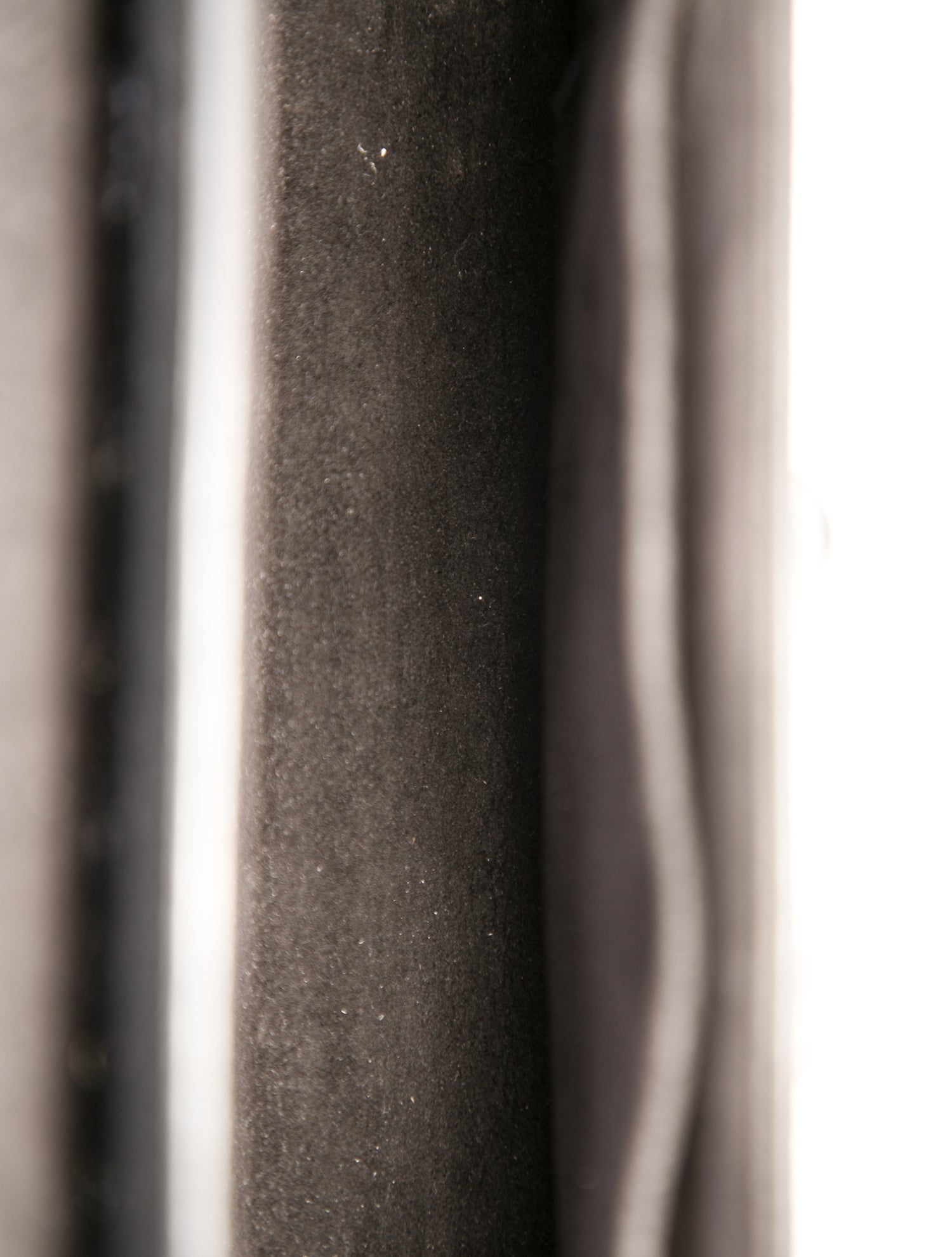 Epi Leather Twist MM