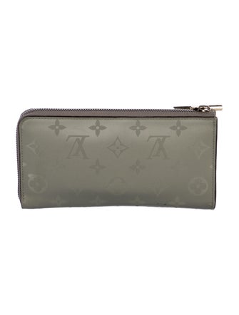 Louis Vuitton 2018 LV Monogram Wallet