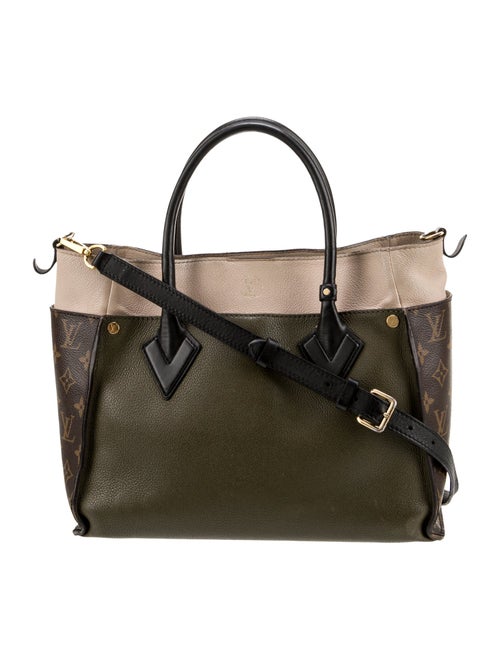 Louis Vuitton LV Monogram On My Side MM