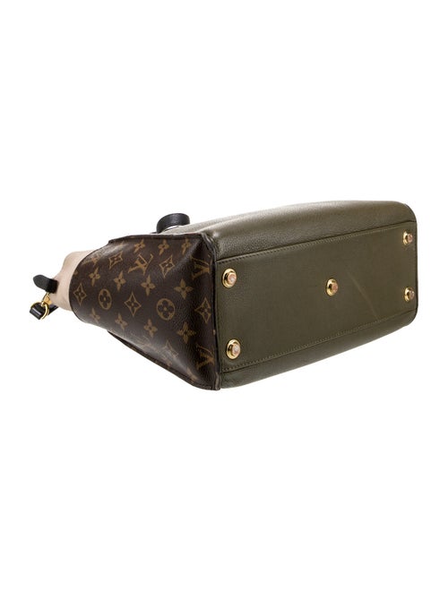 Louis Vuitton LV Monogram On My Side MM