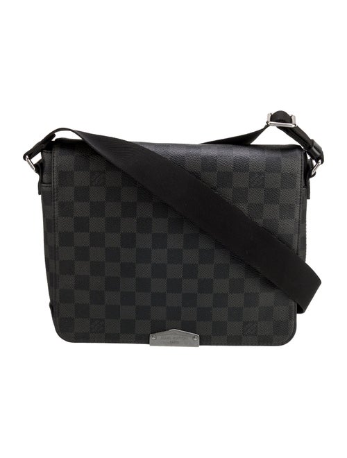 Louis Vuitton Damier Graphite District PM