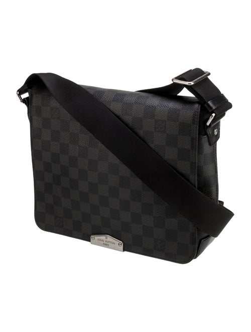 Louis Vuitton Damier Graphite District PM