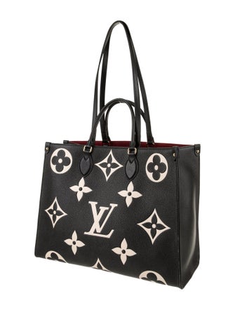 Louis Vuitton Monogram Giant OnTheGo GM