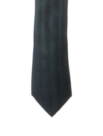 Louis Vuitton patterned silk tie