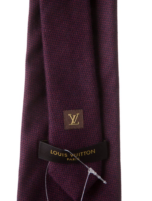 Louis Vuitton patterned silk tie