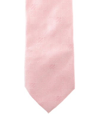 Louis Vuitton solid tie
