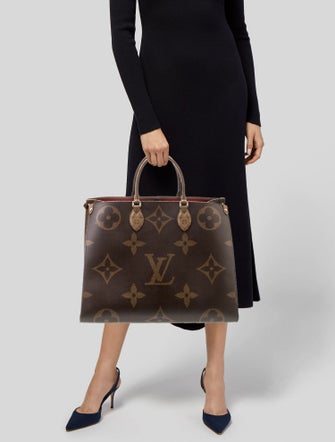 Louis Vuitton Monogram Giant OnTheGo GM