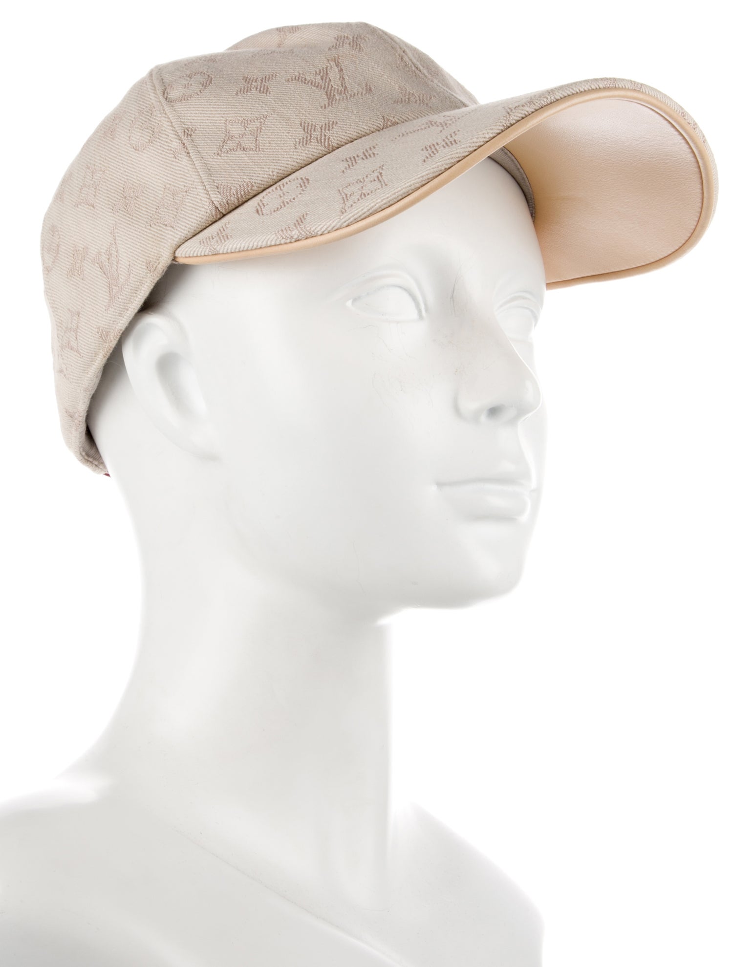 Louis Vuitton Monogram Be My Cap