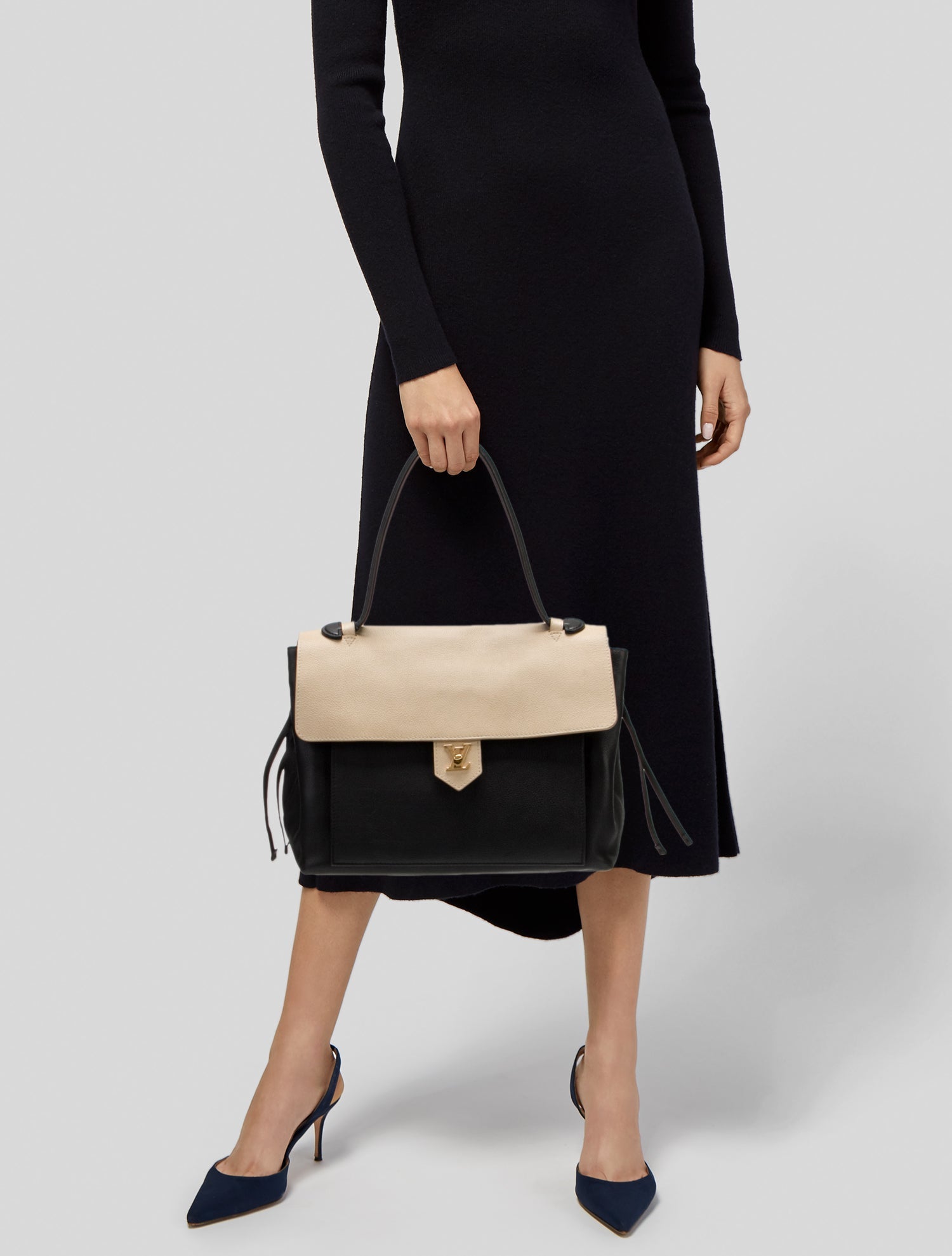 Louis Vuitton Taurillon Leather Lockme Medium