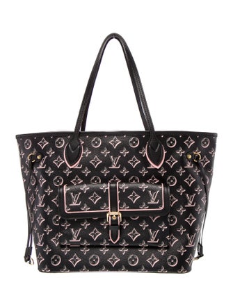 Louis Vuitton LV Monogram Fall For You Neverfull w/Pouch MM 2022