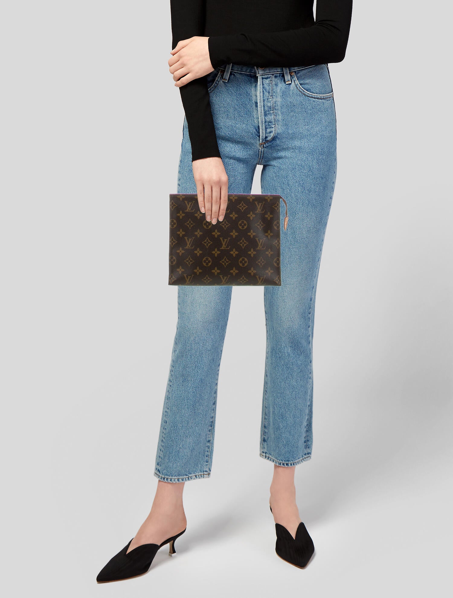 Louis Vuitton Monogram Poche Toilette 26