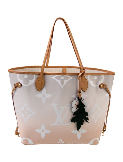 Louis Vuitton Monogram Neverfull w/Pouch MM