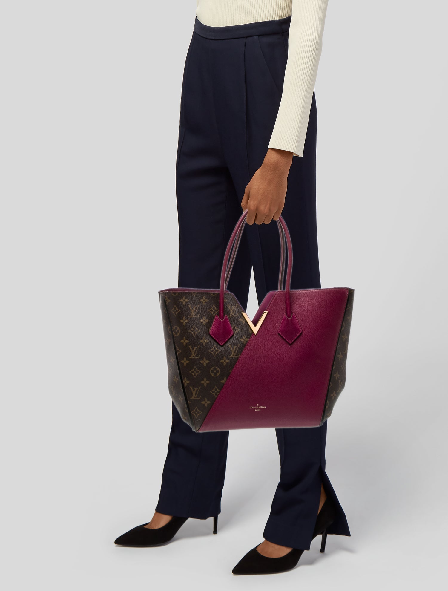 Louis Vuitton Signature Kimono MM