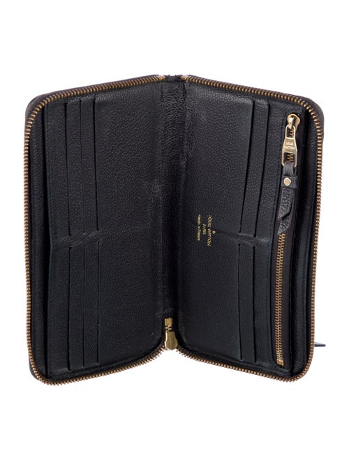 Louis Vuitton 2012 Monogram Pattern Zippy Wallet