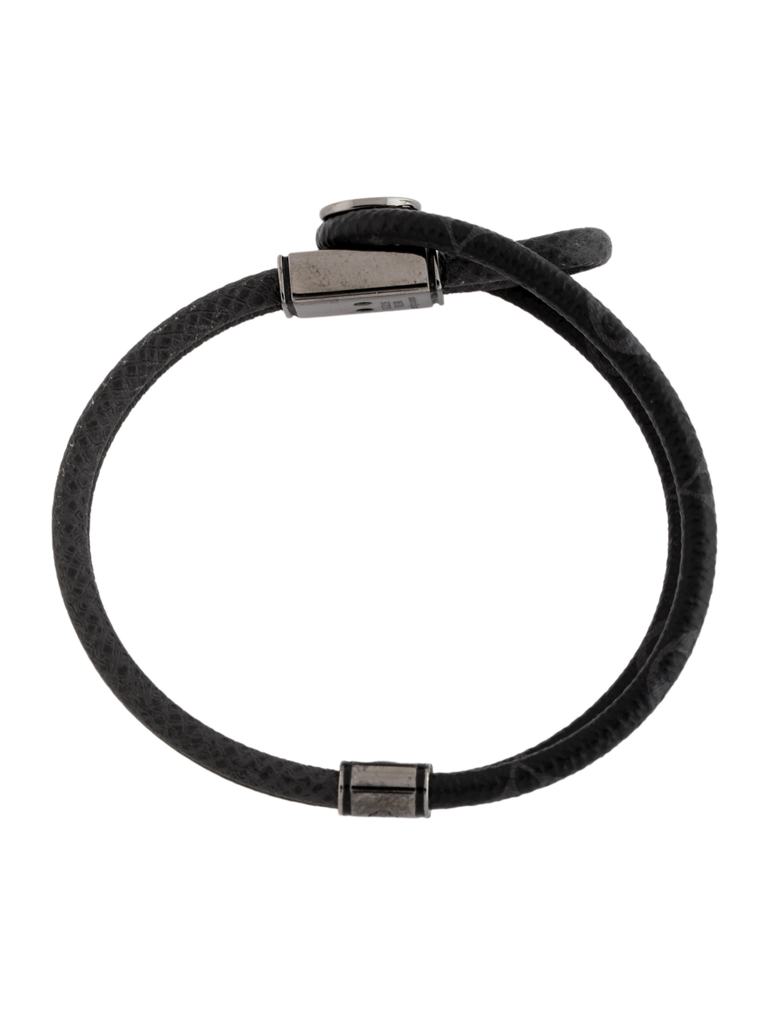 Louis Vuitton Loop It Bracelet