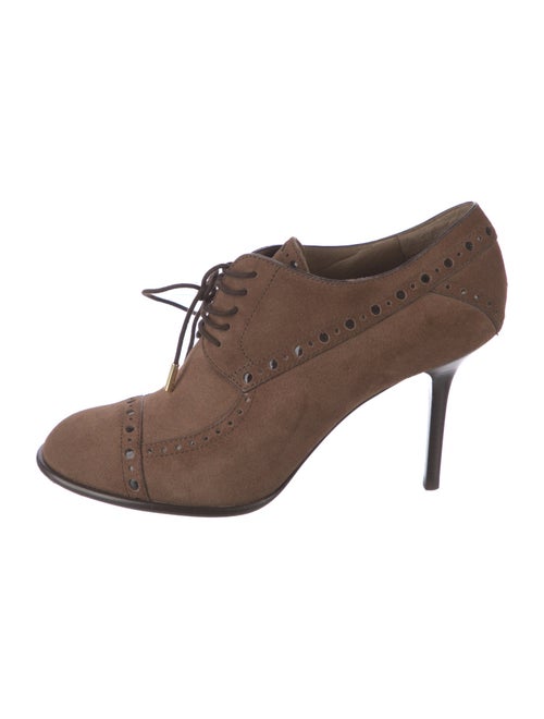 Louis Vuitton Suede Pumps