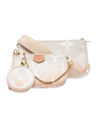 Louis Vuitton Monogram Giant Multi Pochette Accessoires