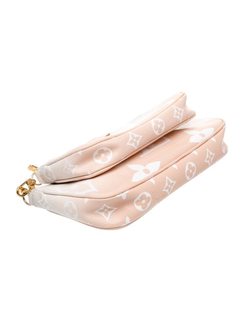 Louis Vuitton Monogram Giant Multi Pochette Accessoires