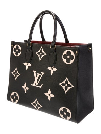 Louis Vuitton Monogram Giant OnTheGo MM