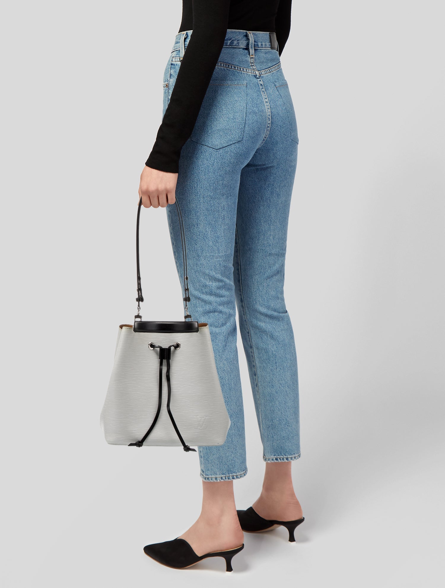 Louis Vuitton Epi Leather Néonoé MM