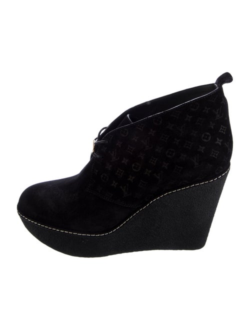 Louis Vuitton LV Monogram Suede Pumps