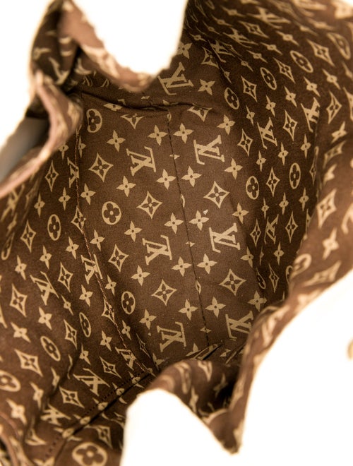 Louis Vuitton Canvas Globe Shopper Tote