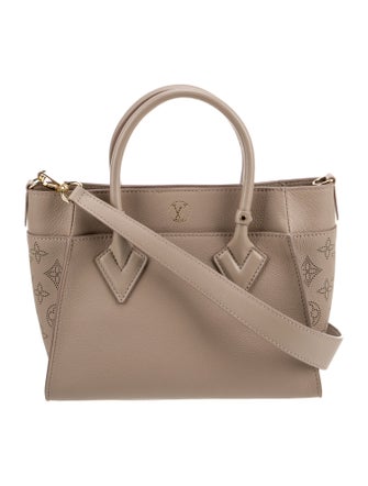 Louis Vuitton Signature On My Side PM