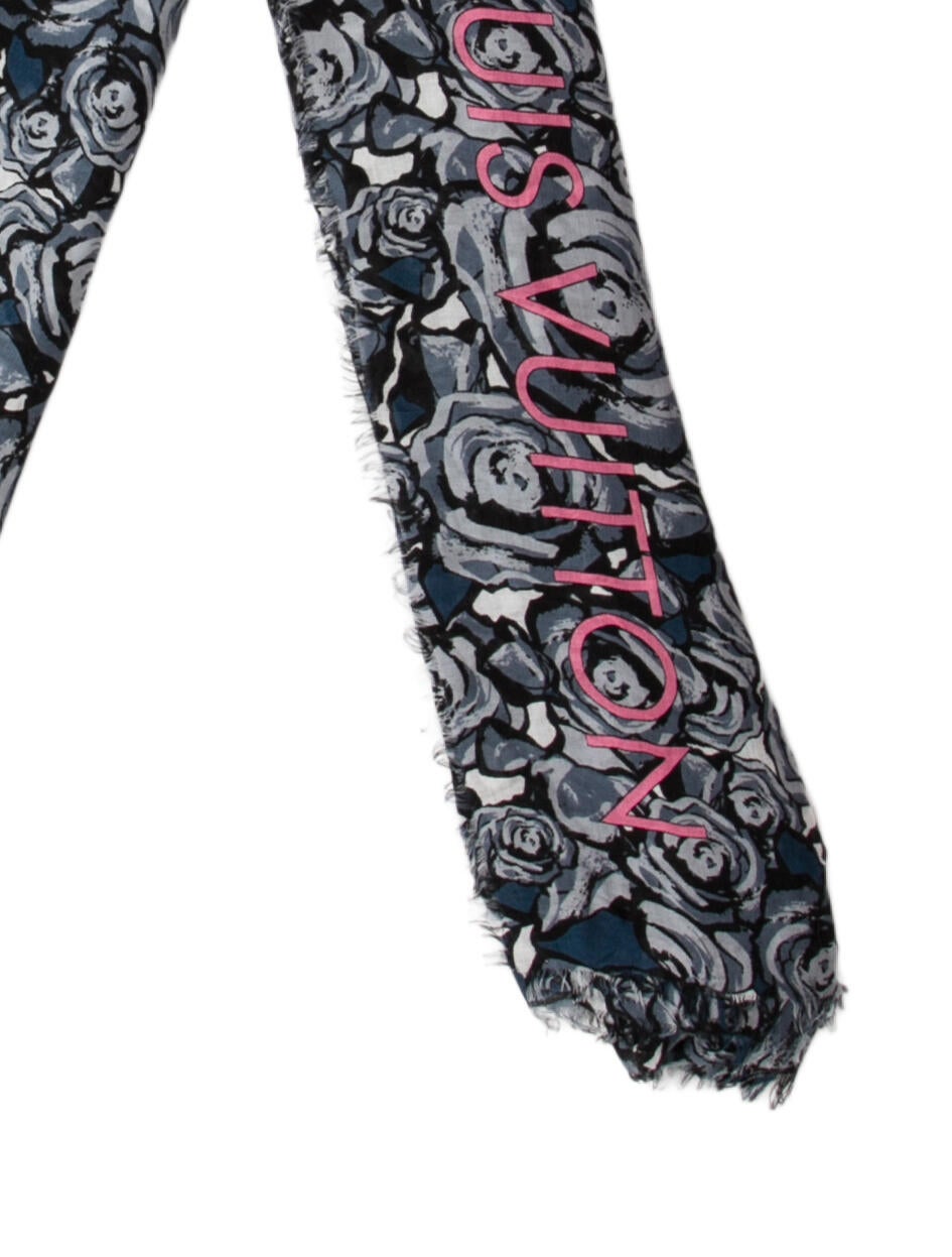 Louis Vuitton Silk 2016 Scarf