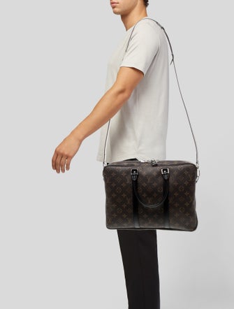 Louis Vuitton LV Monogram Porte-Documents