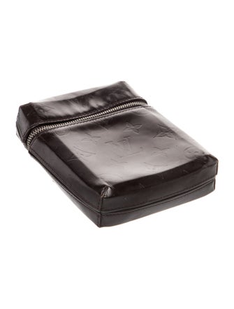 Louis Vuitton LV Monogram Ray Pouch