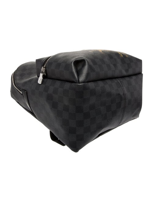 Louis Vuitton Damier Graphite Discovery