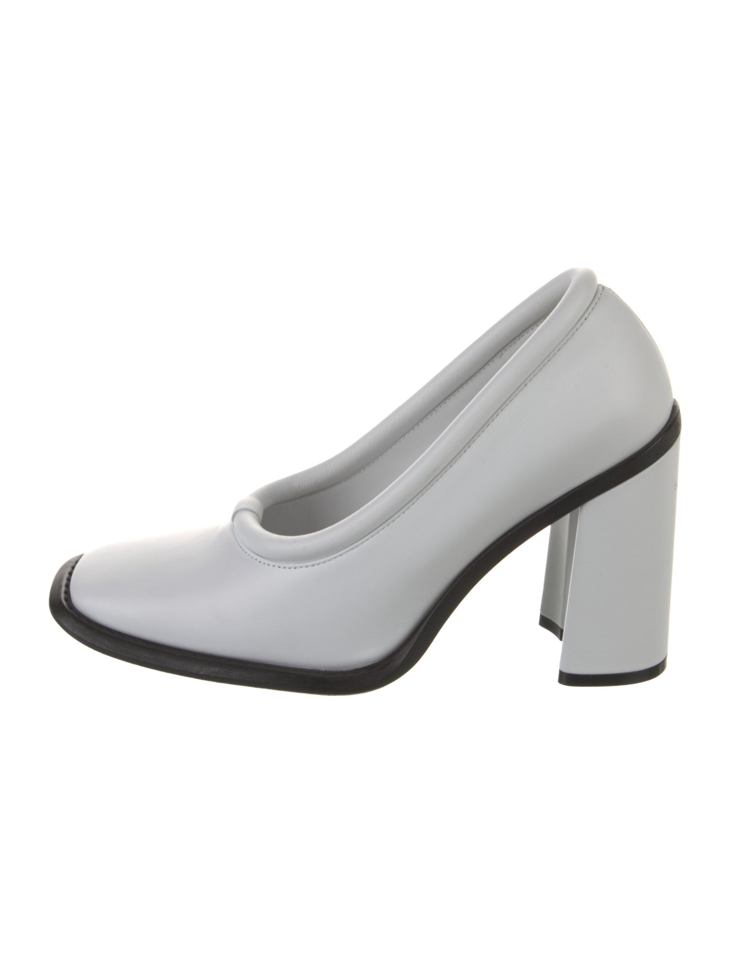 Louis Vuitton LV Monogram Leather Pumps w/ Tags