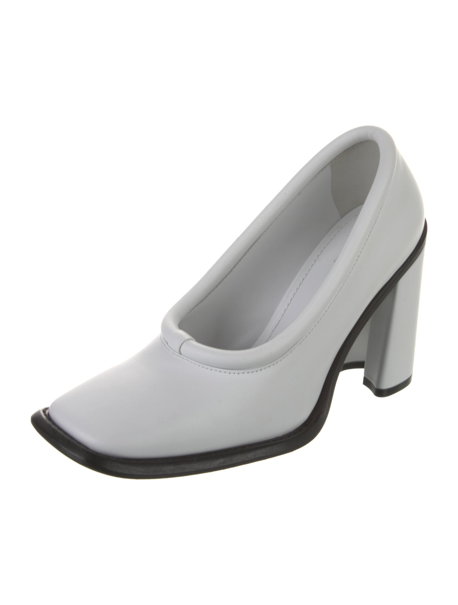 Louis Vuitton LV Monogram Leather Pumps w/ Tags