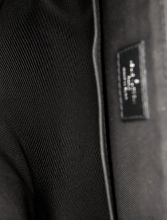 Louis Vuitton Monogram Eclipse District PM