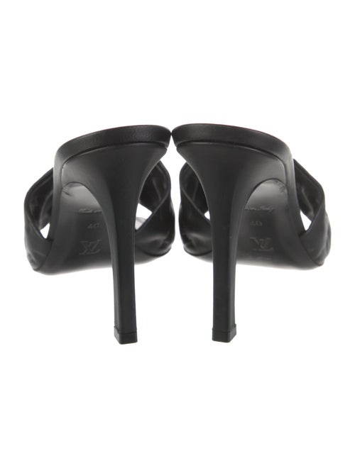 Louis Vuitton 2022 Revival Mule Slides