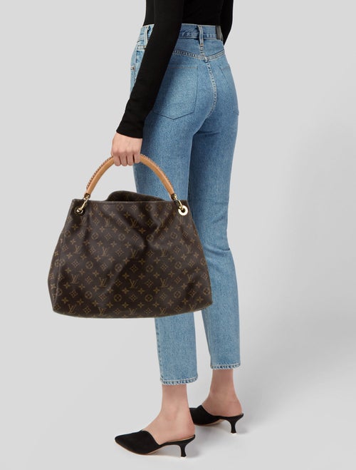 Louis Vuitton LV Monogram Artsy MM