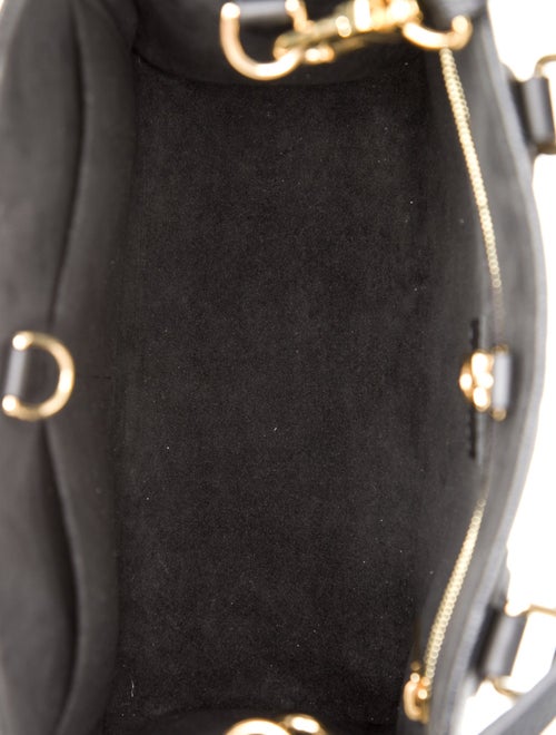 Louis Vuitton LV Monogram OnTheGo PM