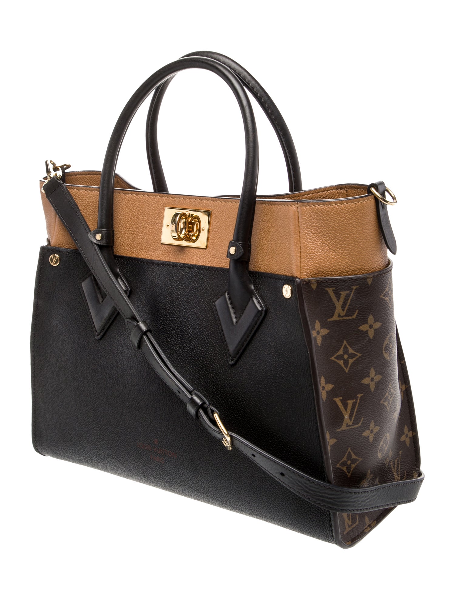 Louis Vuitton LV Monogram On My Side MM