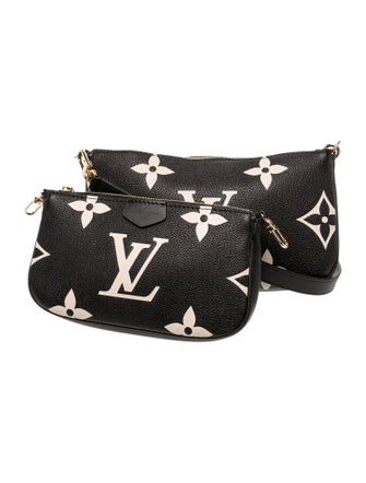 Louis Vuitton Monogram Giant Multi Pochette Accessoires