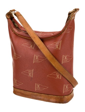 Louis Vuitton LV Monogram Messenger Bag