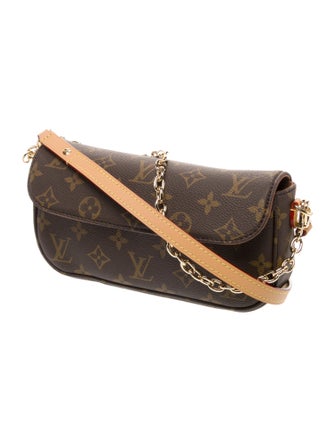 Louis Vuitton LV Monogram Wallet On Chain Ivy